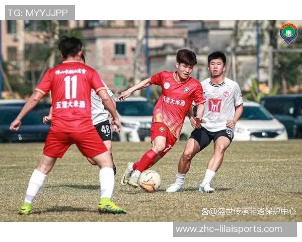 东华大学足球队奋勇争先展现青春风采助力校园文化建设与体育精神传承 东华大学足球队奋勇争先展现青春风采助力校园文化建设与体育精神传承